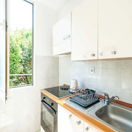 Joky - One-bedroom Apartment